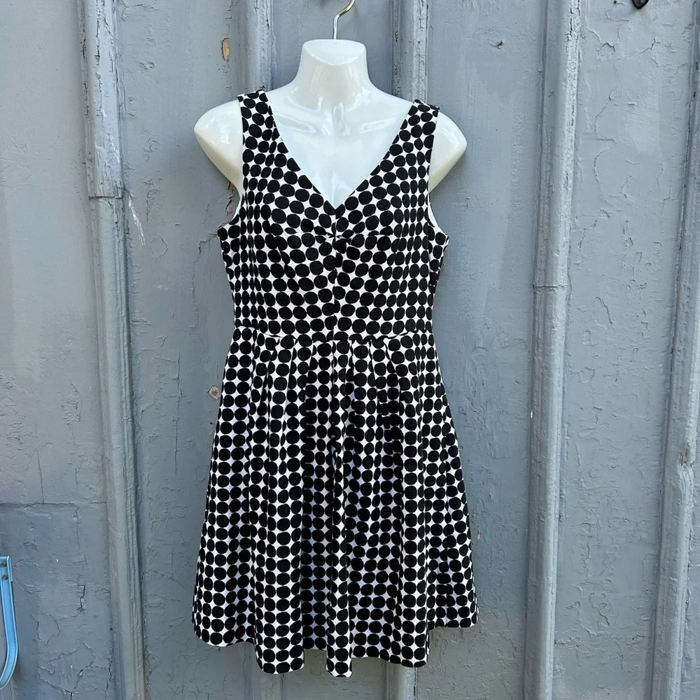 Marimekko x Banana Republic  dots dress, size 6P - Picture 3 of 13